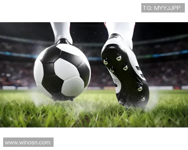 足球明星手饰风采展示球场之外的时尚与个性结合